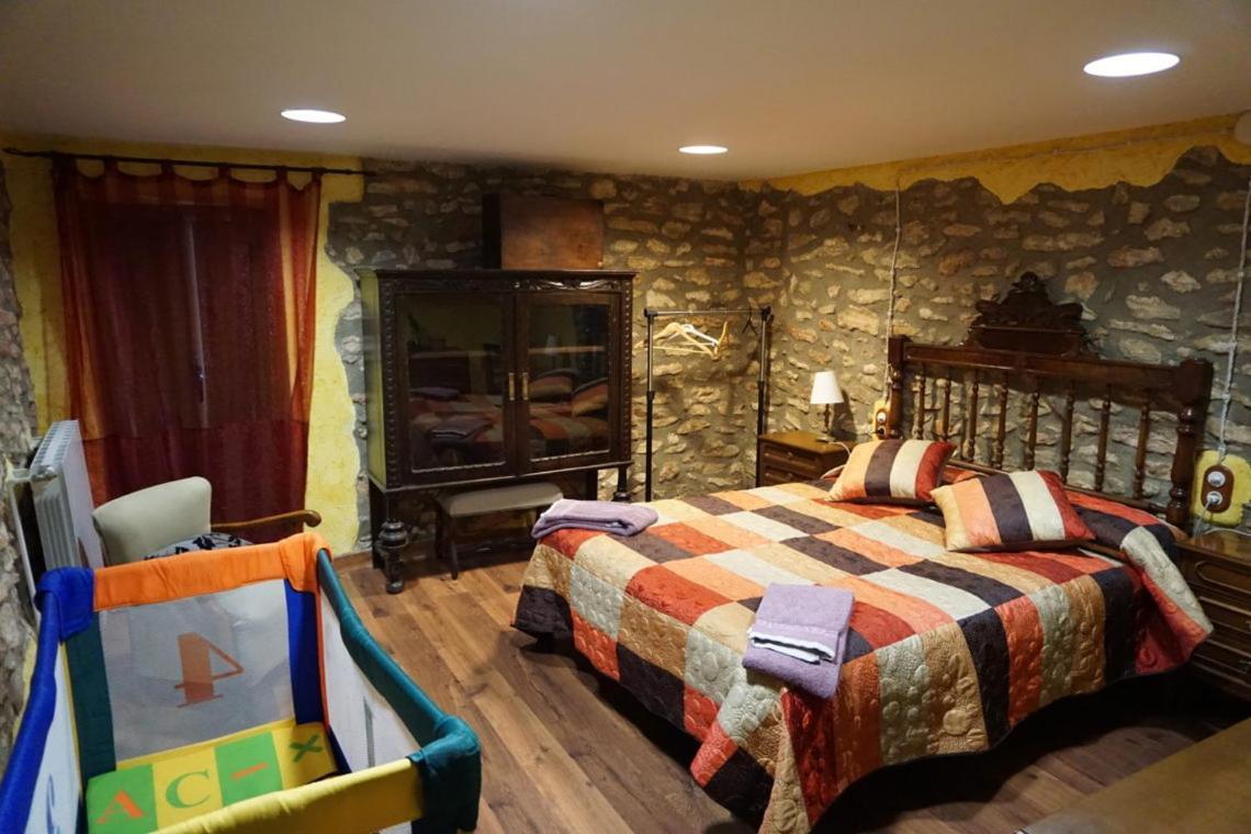 Casa Rural Cal Parines Vilabella エクステリア 写真